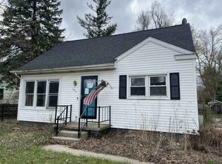 3264 Treat St, Adrian, MI 49221