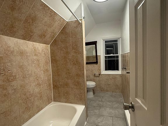 4th image of 145 Fairmount Ave Floor 3