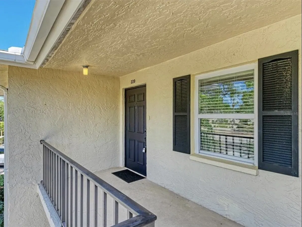 2 bed, 1444 sqft, $2,300 — Photo 4