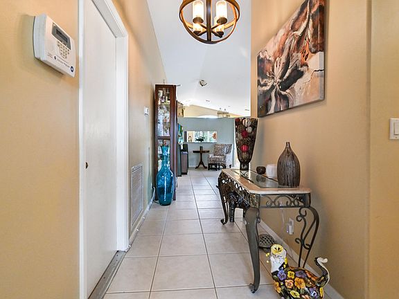 4th image of 6798 Green Island Terrace