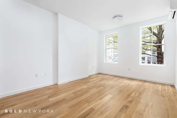 Rented by Bold New York | media 11