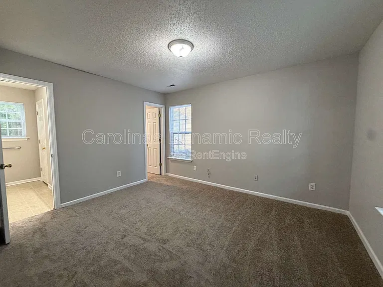 709 Key St — Photo 12