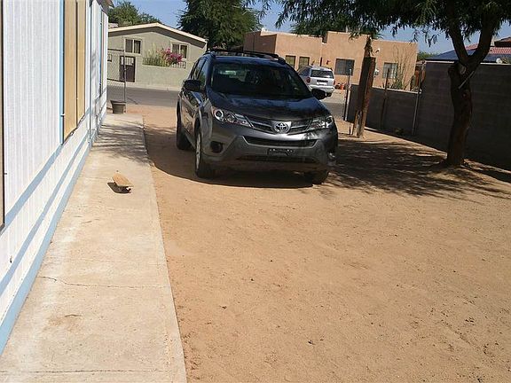 2nd image of 1577 E Udall Ln