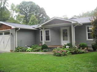 305 Tabernacle Rd, Black Mountain, NC 28711