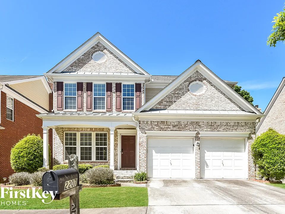2207 Polesdean Ln