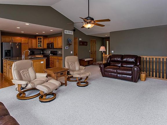 5th image of 3313 NW Boulder Brook Pl