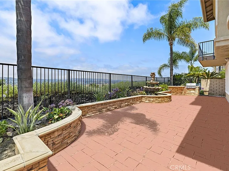 27731 Daisyfield Dr — Photo 2