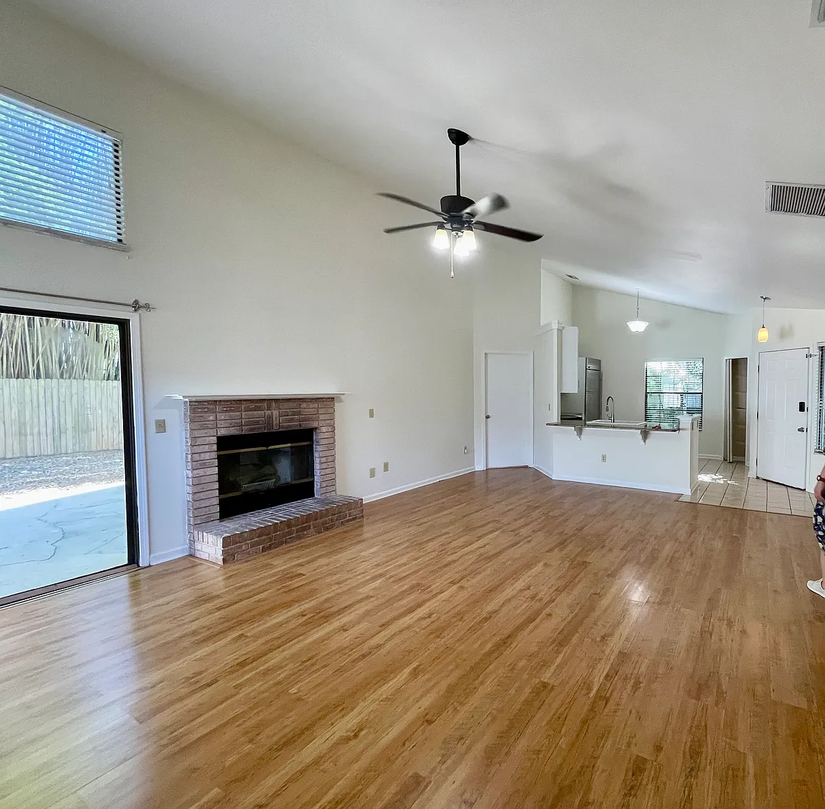 Living Room (view toward back and kitchen) - 116 Marlin Ave
