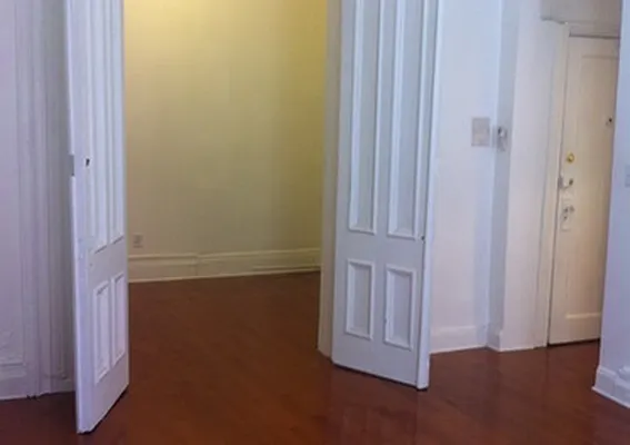 Rented by A P Realty Group NY LTD | media 2