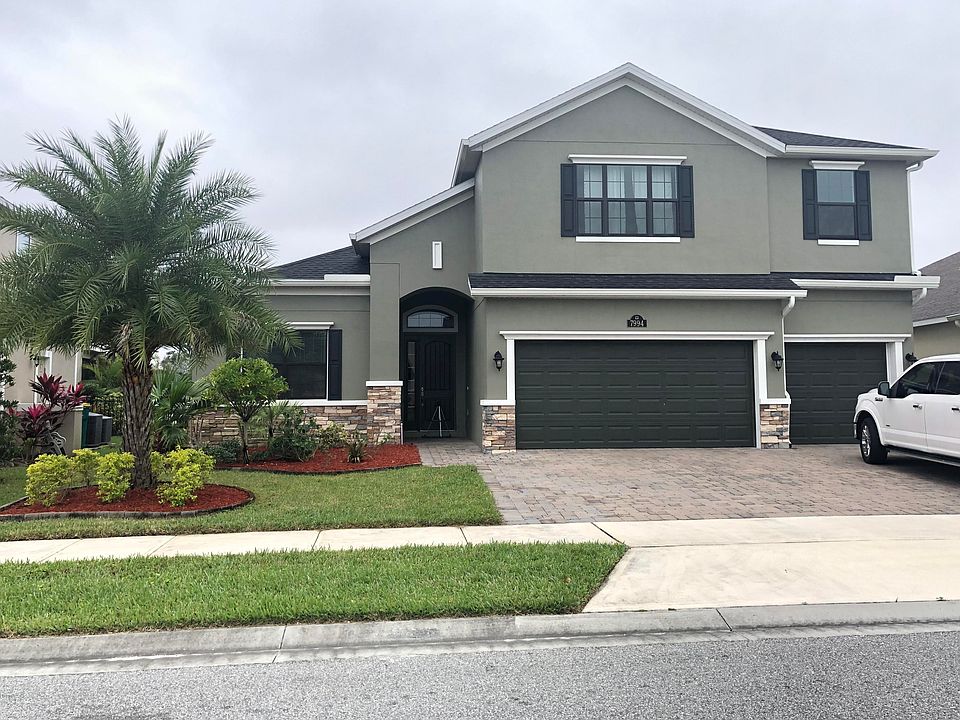 1st image of 7994 Creshire Ct