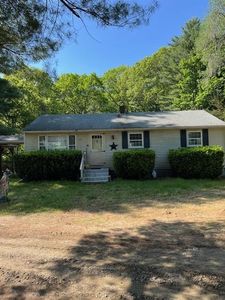 31 Winsor Ave, Johnston, RI, 02919