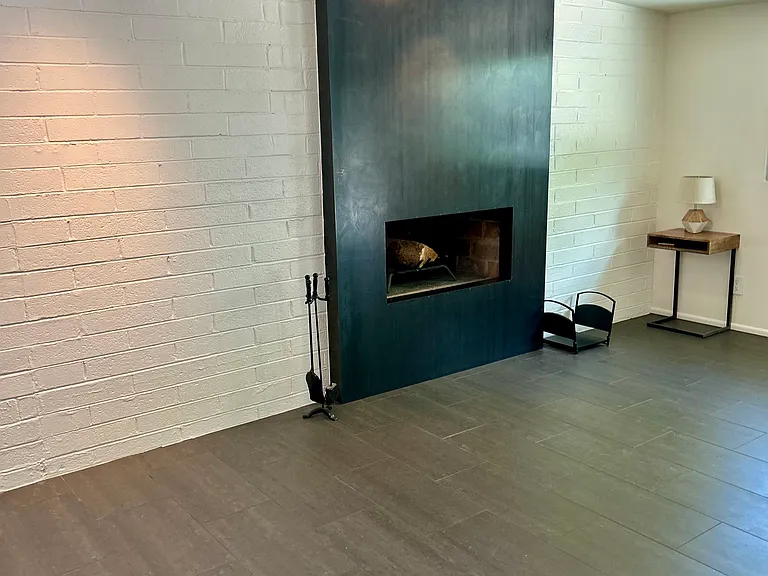 1420 E Rancho Dr — Photo 34