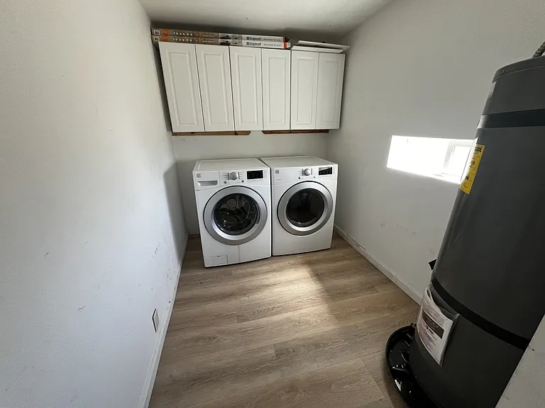 311 E Lauff Ave — Photo 5