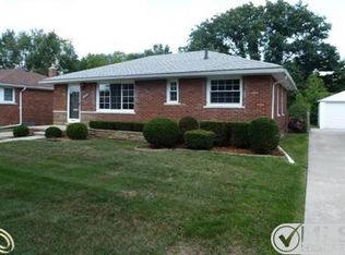 22421 Oconnor St, Saint Clair Shores, MI