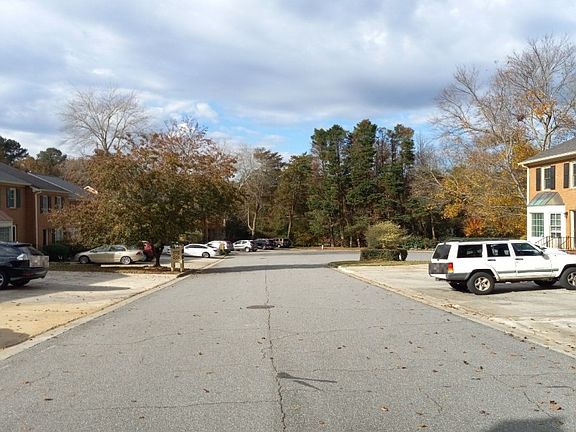 5th image of 9077 Cobbler Ct