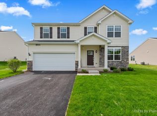 White Oaks Ct, WONDER LAKE, IL 60097