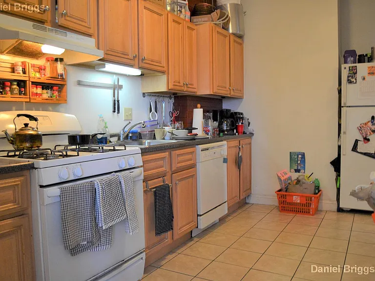 41 Egremont Rd #4 — Photo 7