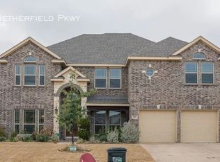 805 Netherfield Pkwy, Mansfield, TX 76063