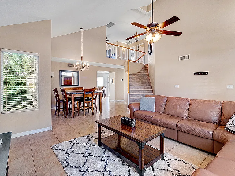 7801 W Crocus Dr — Photo 6