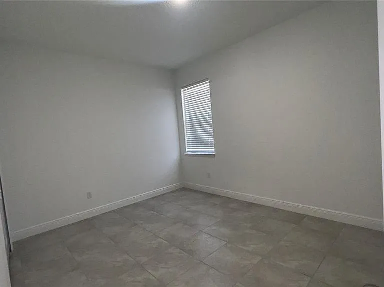 237 Cimarron Dr — Photo 17