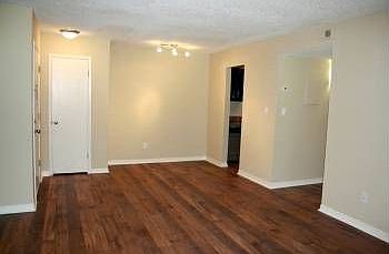 1st image of 9198 Dunbarton Ct