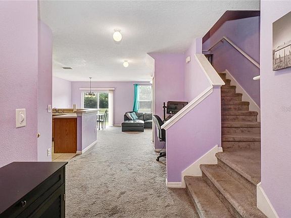 3rd image of 9786 Carlsdale Dr