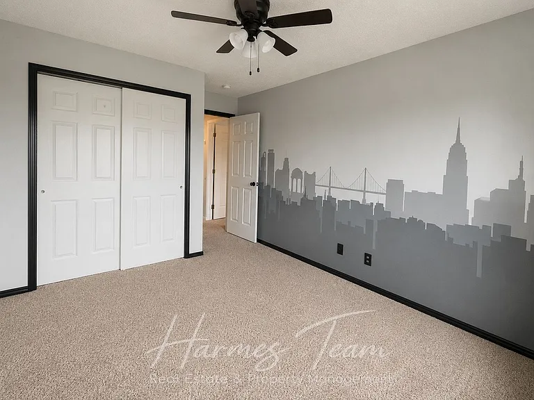 5960 Grapevine Dr — Photo 28