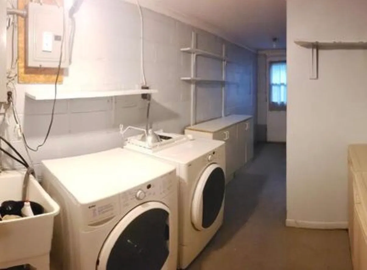 5 bed, 1542 sqft, $2,400 — Photo 3