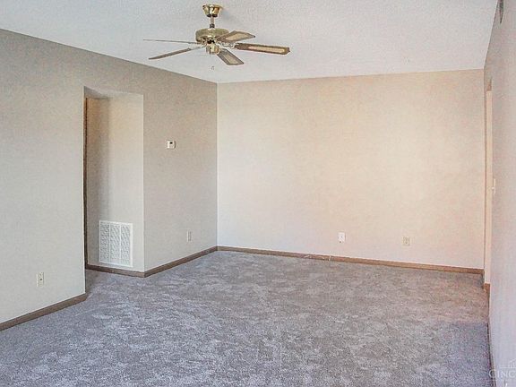 3rd image of 27 Providence Dr APT 139