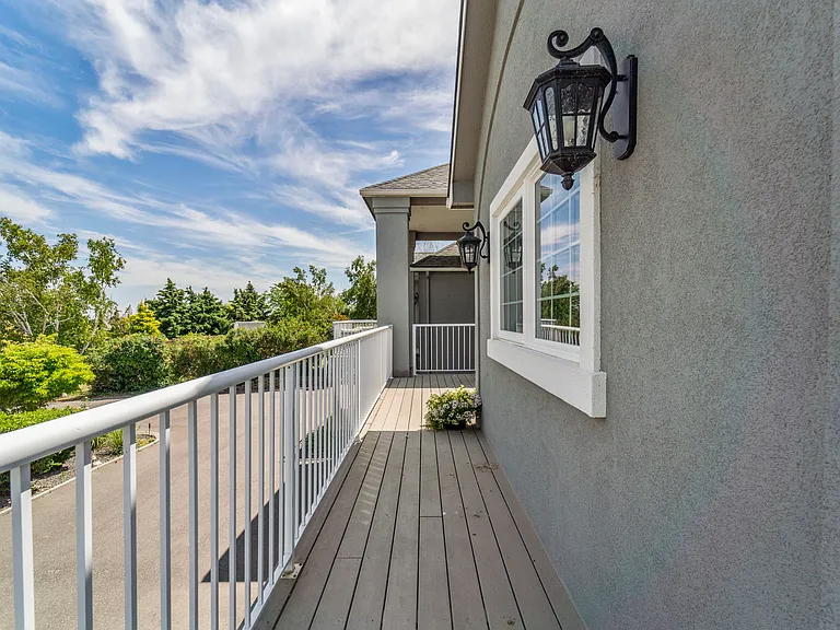 4949 Rau Ln — Photo 36