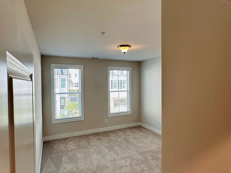 1247 Winterhaven Dr #1247 — Photo 20
