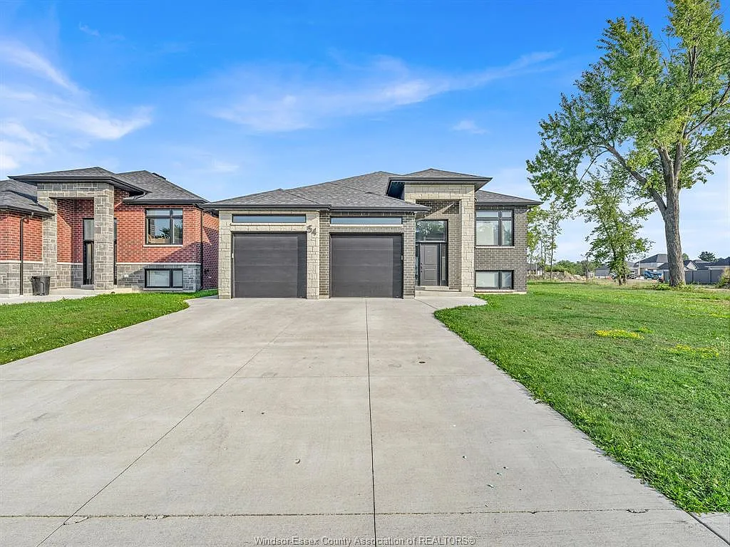 3 bed, 1460 sqft, $2,400 — Photo 1