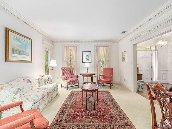 5th image of 4365 Devereux Dr