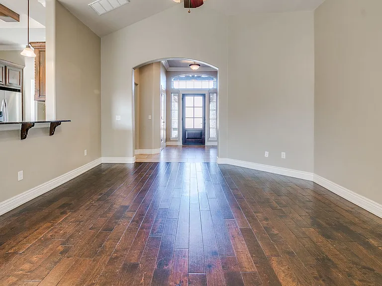 19217 Garden Creek Ln — Photo 14