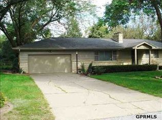 7614 Meredith Ave, Omaha, NE 68134