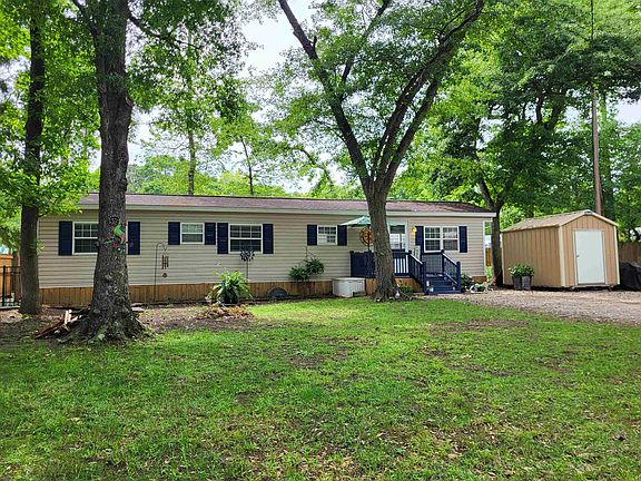 3rd image of 428 East Surfwind Dr.