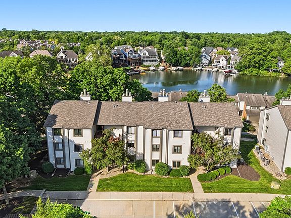 2nd image of 8140 Shorewalk Dr APT B