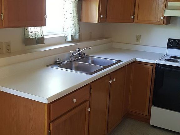 4th image of 1020 Kemp St APT C