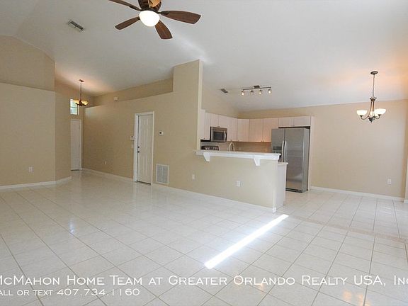 5th image of 882 Pecan Ct