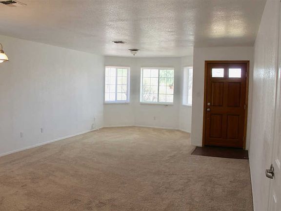 2nd image of 2686 S Gardenia Ave