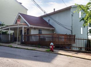 124 Henderson St, Pittsburgh, PA 15212