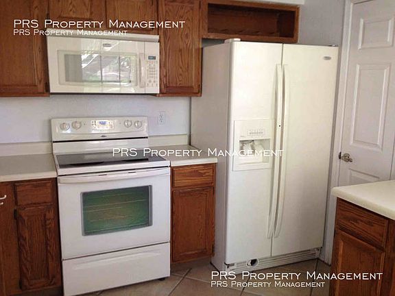 5th image of 2333 E Southern Ave