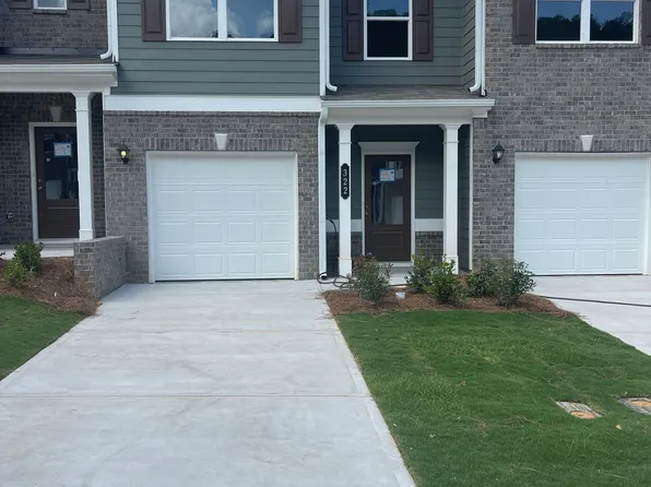 322 Skye Ln, Cartersville, GA 30121