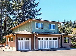 20 Cape Ranch Rd, Yachats, OR 97498
