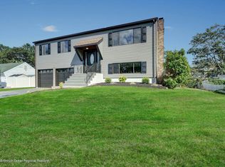 901 New Jersey Ave, Toms River, NJ 08753