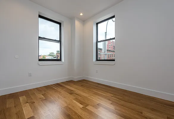 Rented by Nooklyn NYC LLC | media 6