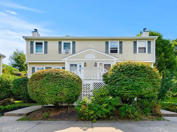 25 Arnold Ter #6B, Marblehead, MA 01945