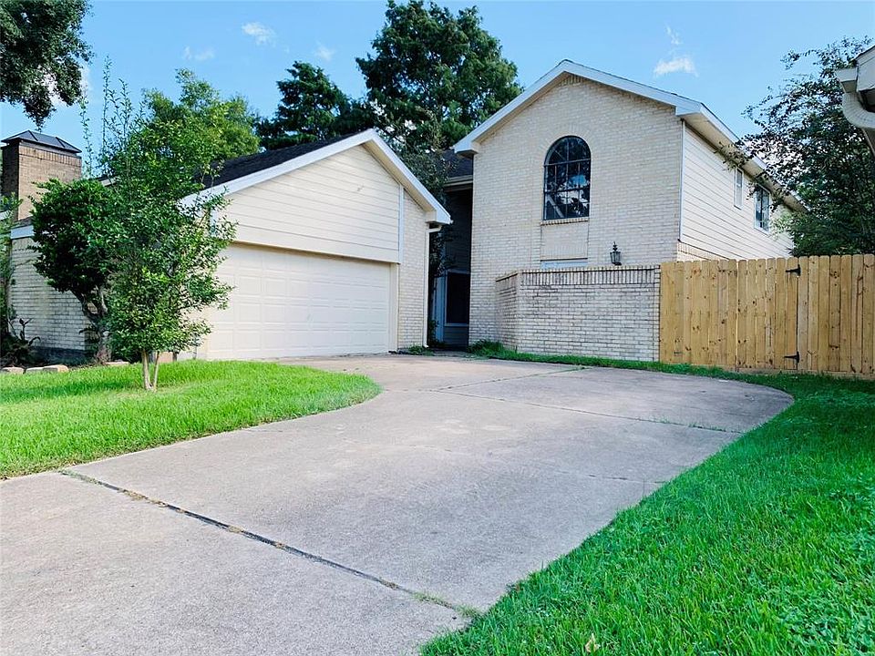 1st image of 12618 Ashford Pine Dr
