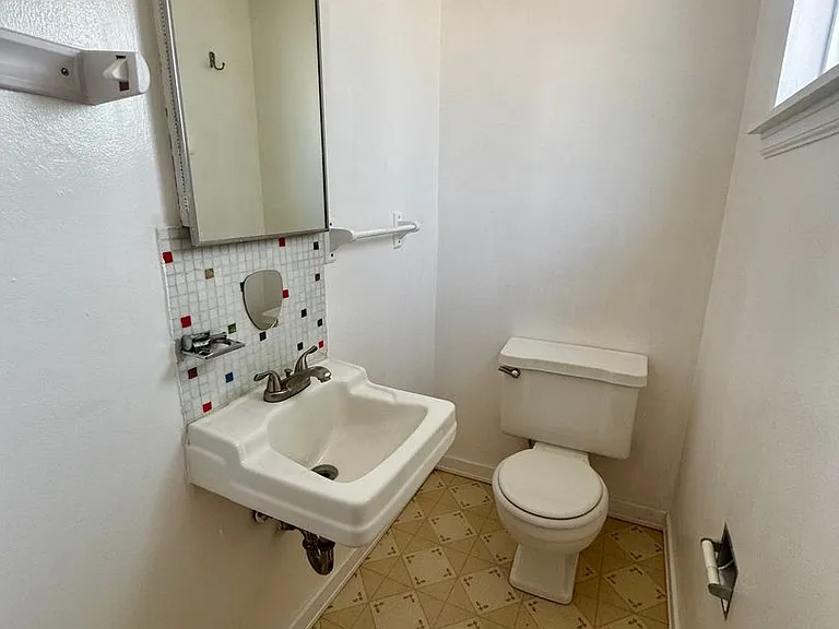 1156 Mount Werner Cir — Photo 16