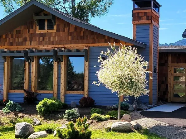 114 Gallop Cir, Sagle, ID 83860